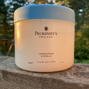 Rare PECKSNIFF’S Salt Scrub Sandalwood Vanilla Unisex 21.1 oz.